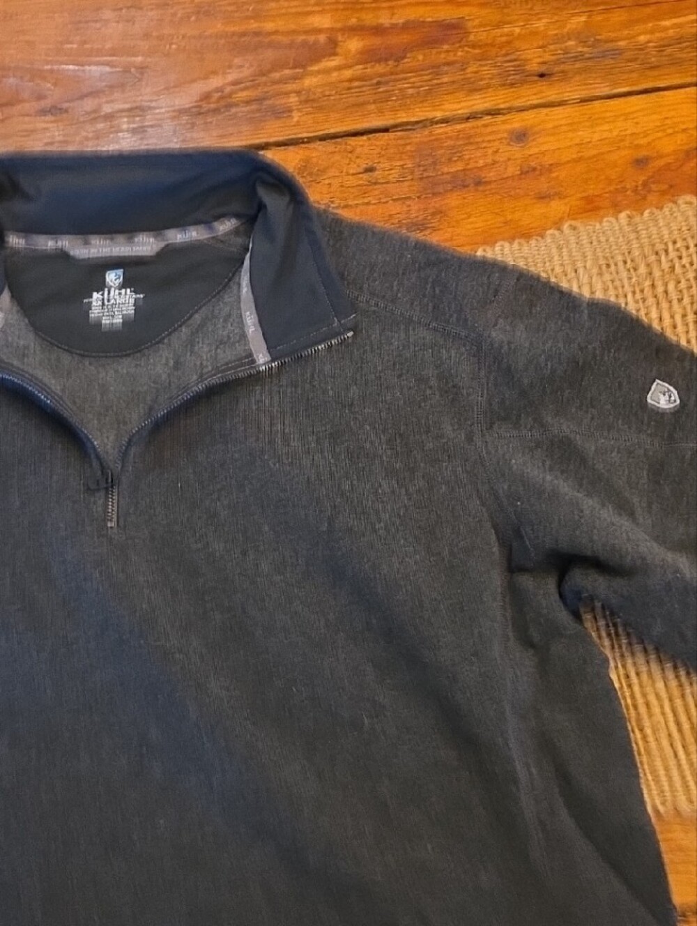 Kuhk Dark Grey/Black Quarter-Zip Pullover Sweater
